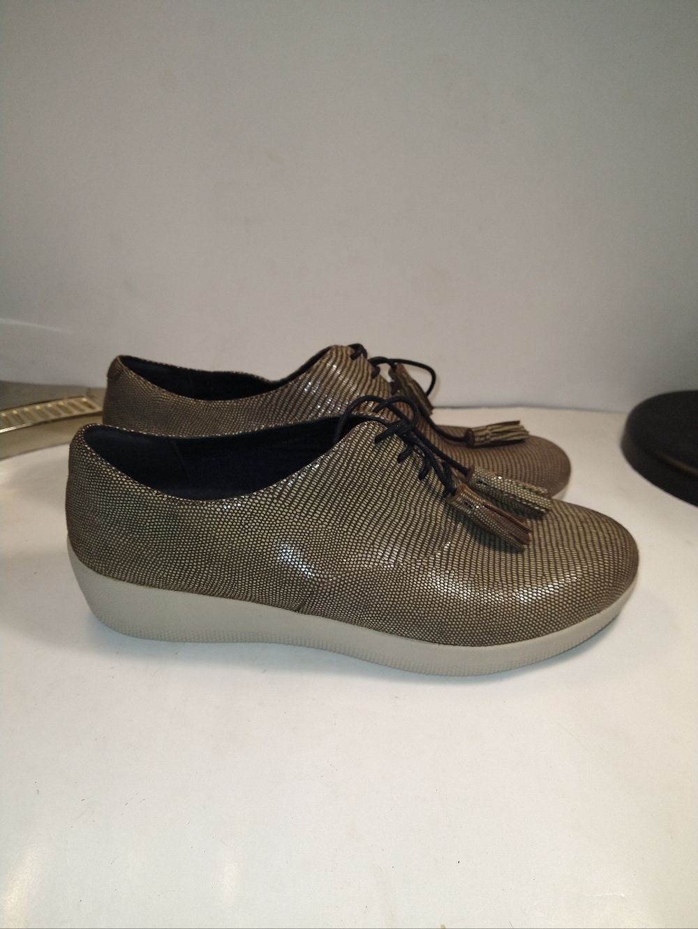 FitFlop Classic Tassel Superoxford Sneakers Shoes Women's sz 8.